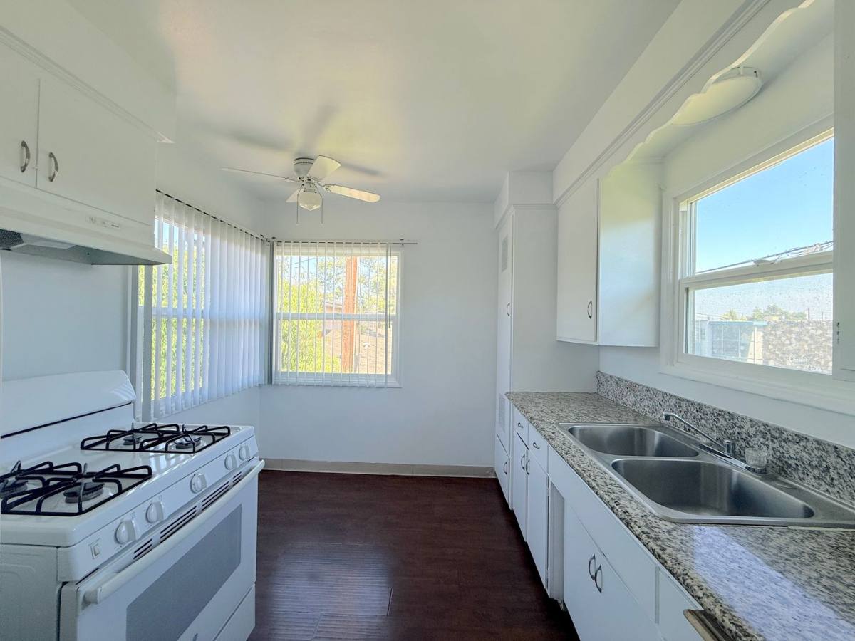 Apartment for rent at 331 E Live Oak St, San Gabriel, CA 91776