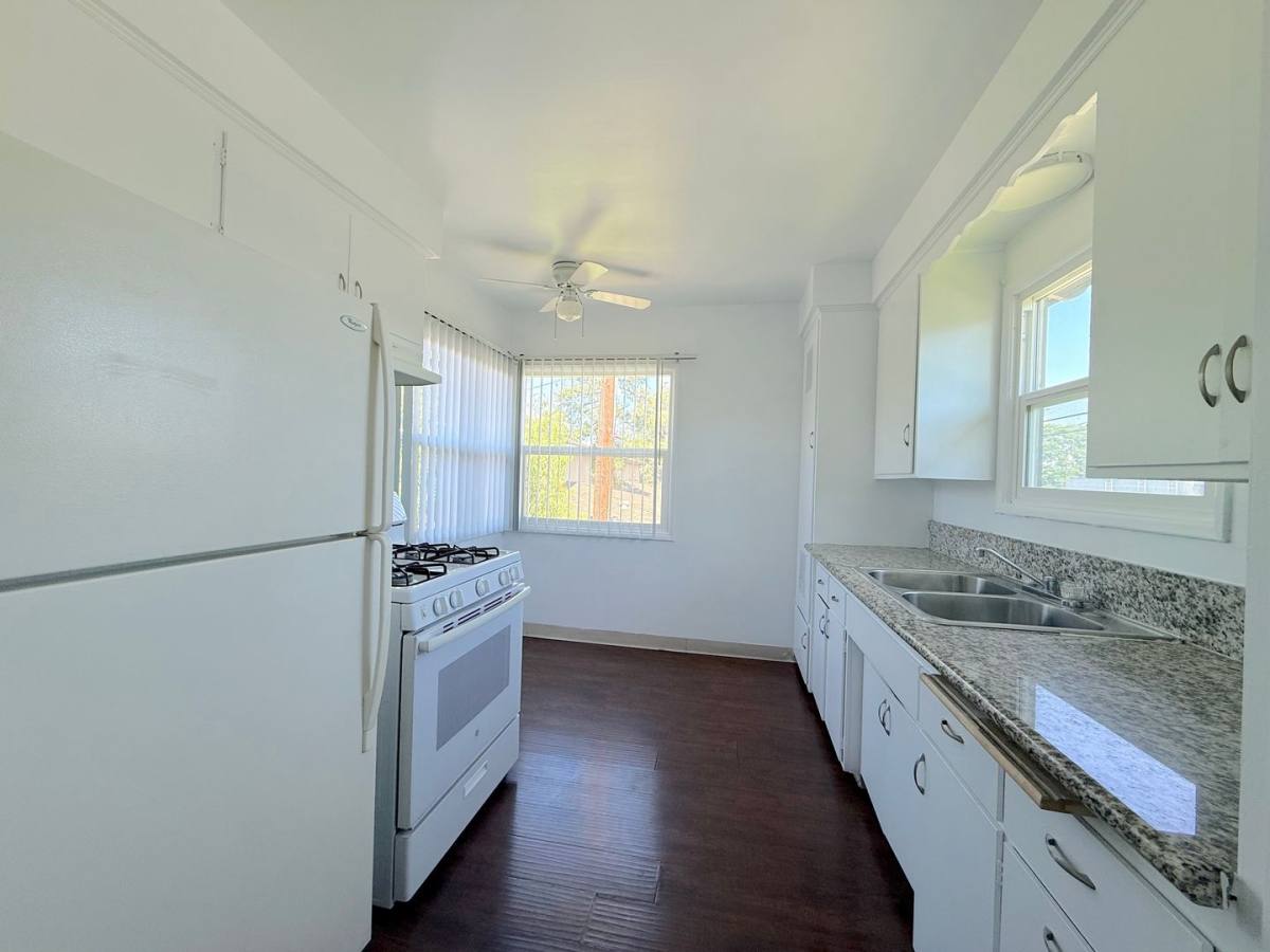 Apartment for rent at 331 E Live Oak St, San Gabriel, CA 91776
