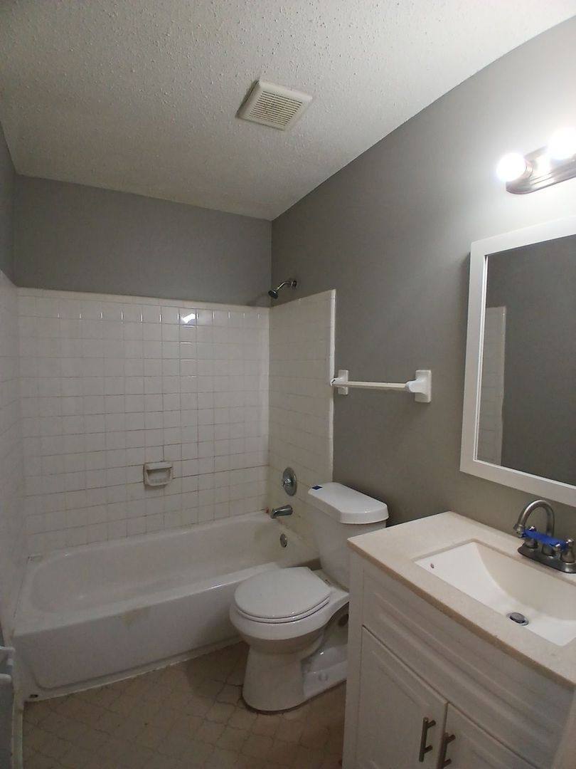 House for rent at 6764 Boylston Dr, Memphis, TN 38141