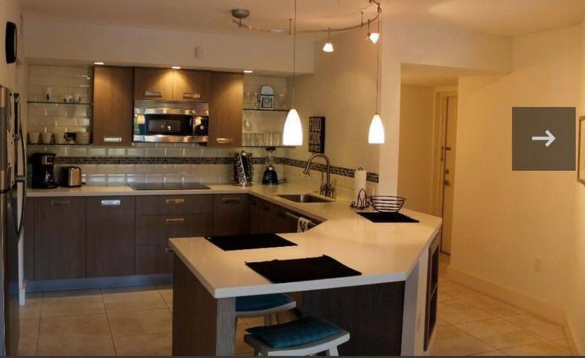 House for rent at 808 Villa Circle, Boynton Beach, FL 33435