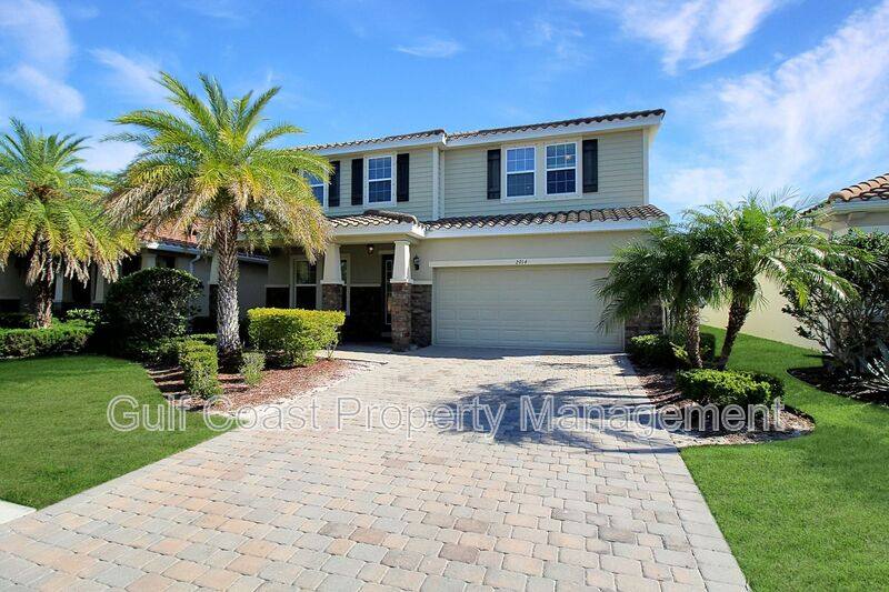 House for rent at 2914 Esmeralda Dr, Sarasota, FL 34243