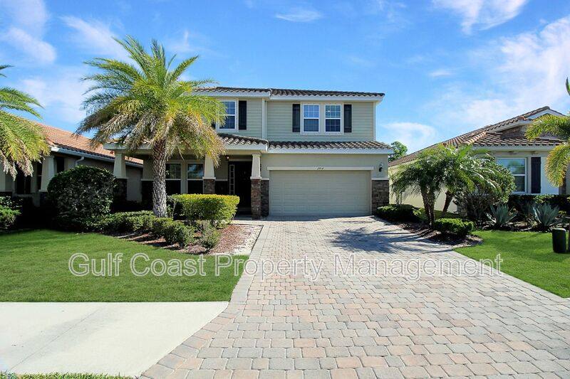 House for rent at 2914 Esmeralda Dr, Sarasota, FL 34243