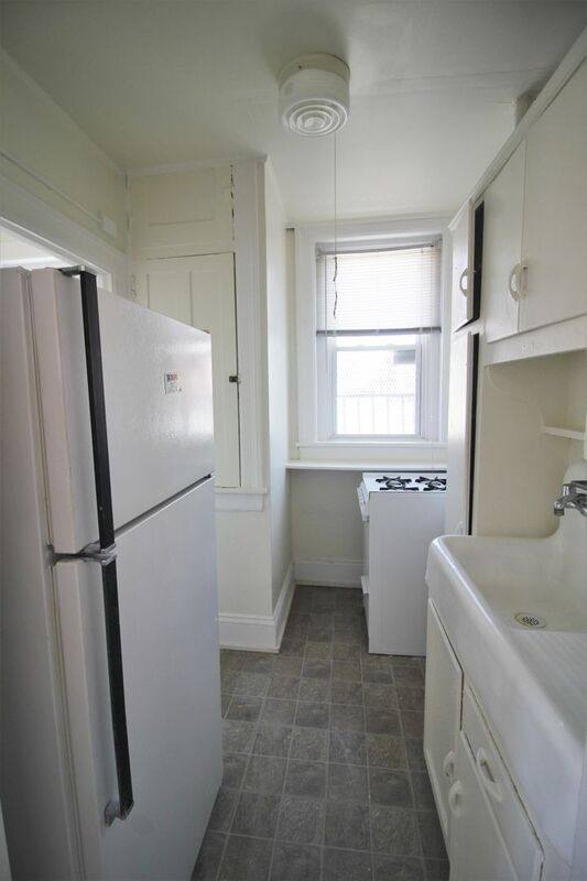 Apartment for rent at 6 E Read St, Baltimore, MD 21202