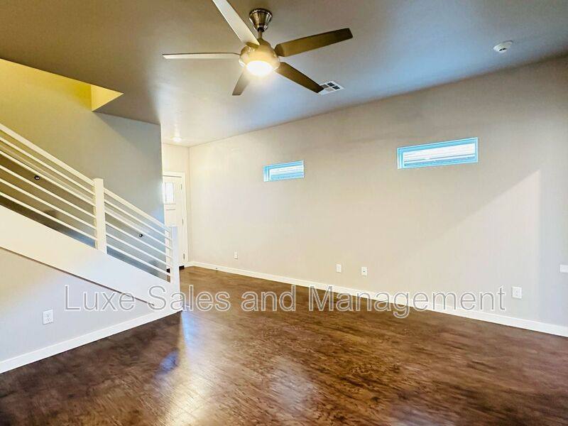 House for rent at 2116 Camino Del Plaza Lane, Edmond, OK 73013