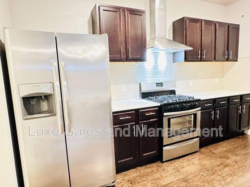 House for rent at 2116 Camino Del Plaza Lane, Edmond, OK 73013