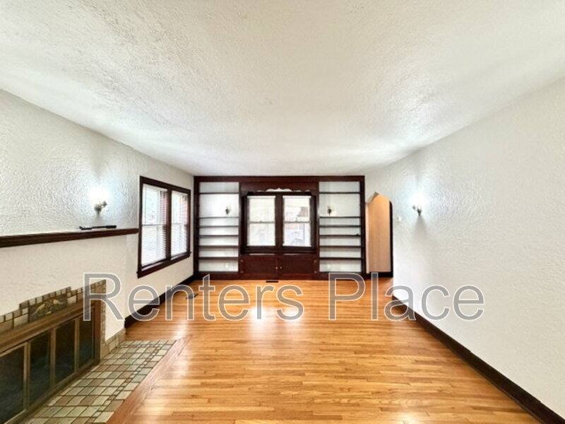 House for rent at 5524 S Owasso, Tulsa, OK 74105