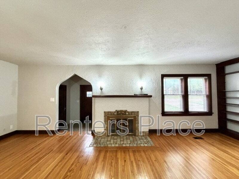 House for rent at 5524 S Owasso, Tulsa, OK 74105