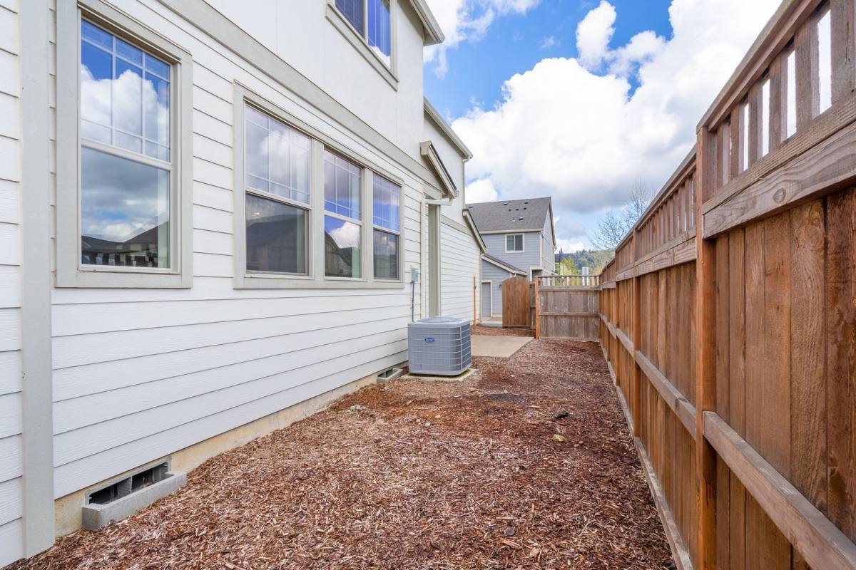 House for rent at 14805 NW Cosmos St, Portland, OR 97229