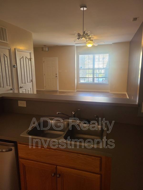 Townhouse for rent at 12623 Shuman Lane, Charlotte, NC 28269
