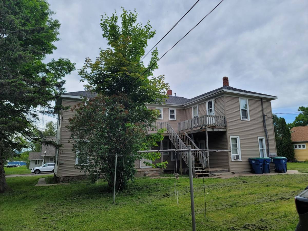 Apartment for rent at 2411-2415 Gowen St, Wausau, WI 54403