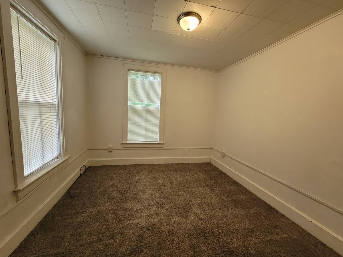 Apartment for rent at 2411-2415 Gowen St, Wausau, WI 54403
