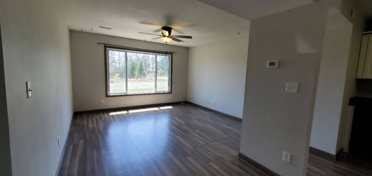 House for rent at 947 20th St NW, Bemidji, MN 56601