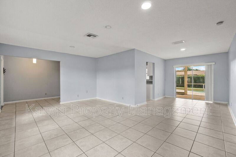 House for rent at 4128 Chestnut Ave, Palm Beach Gardens, FL 33410