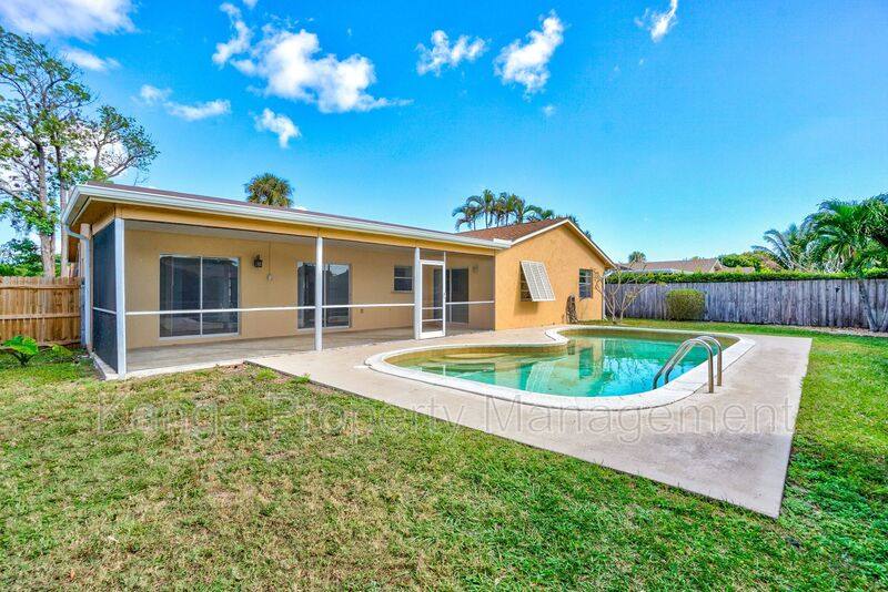 House for rent at 4128 Chestnut Ave, Palm Beach Gardens, FL 33410