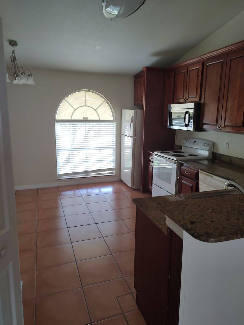 House for rent at 504 Albatross Dr, Kissimmee, FL 34759