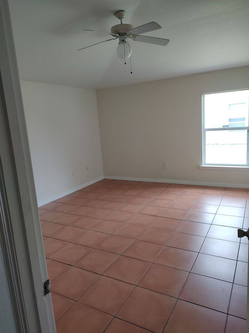 House for rent at 504 Albatross Dr, Kissimmee, FL 34759