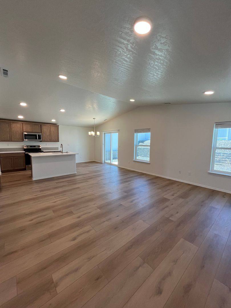 House for rent at 3670 S Penn Place, Kennewick, WA 99338