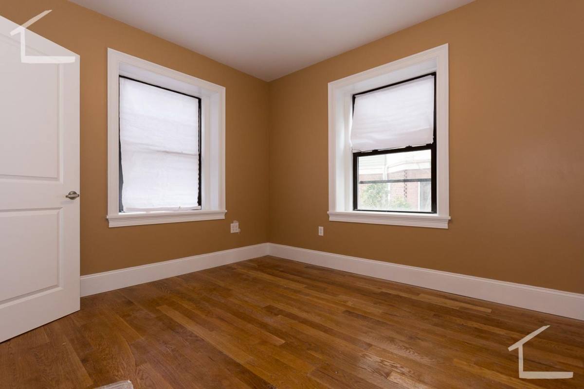 Apartment for rent at 33 Linden St #1, Brookline, MA 02445