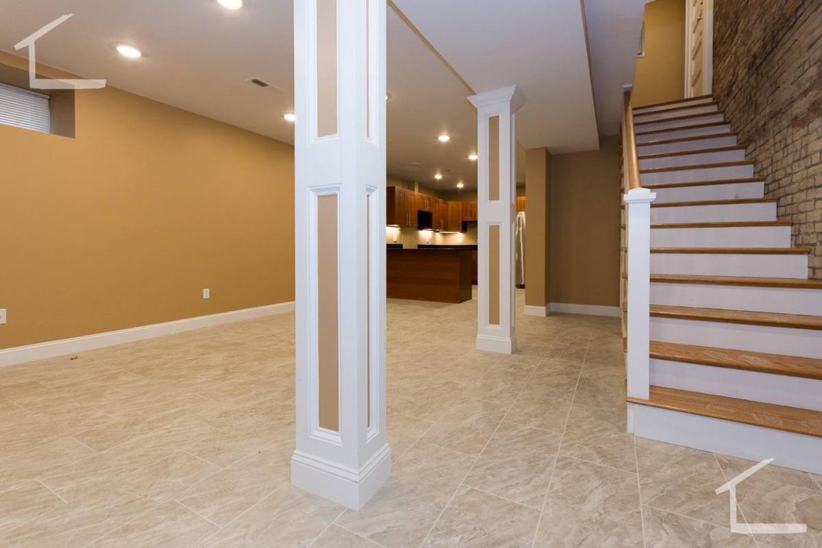 Apartment for rent at 33 Linden St #1, Brookline, MA 02445