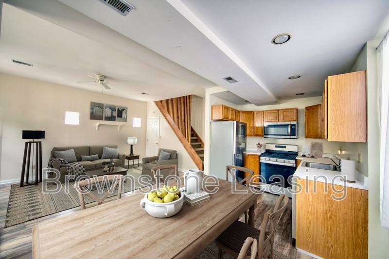 House for rent at 1133 N Corona St #1, Denver, CO 80218