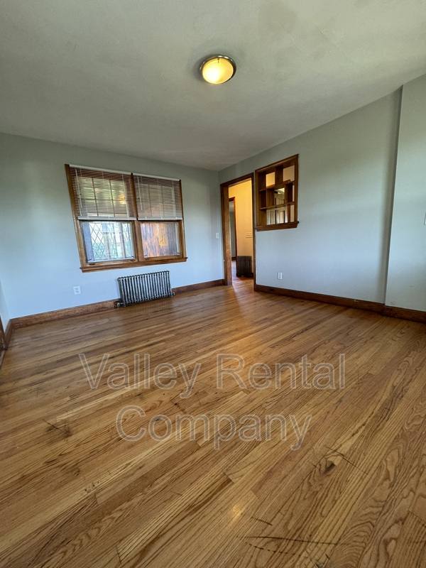 House for rent at 174 Russell St, Hadley, MA 01035