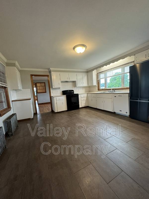 House for rent at 174 Russell St, Hadley, MA 01035