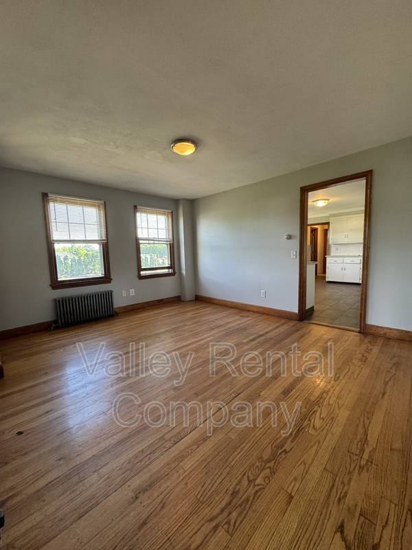 House for rent at 174 Russell St, Hadley, MA 01035