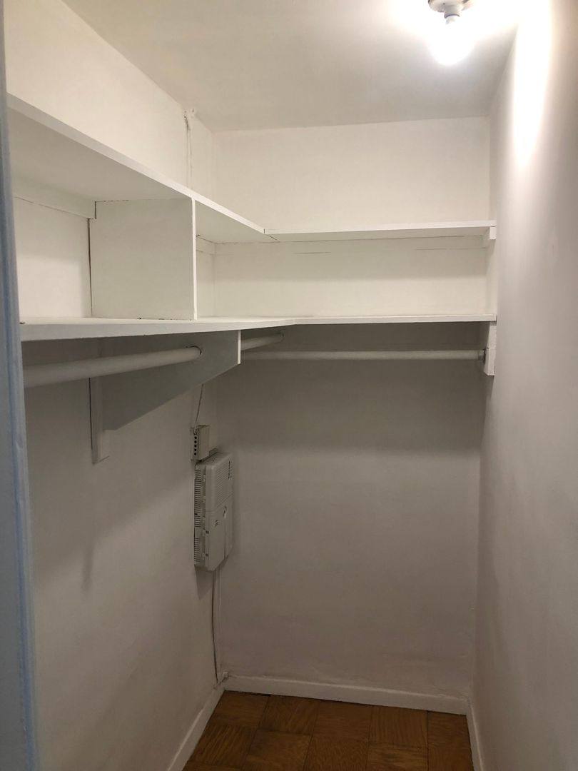 Apartment for rent at 39 E 39th St, Paterson, NJ 07514