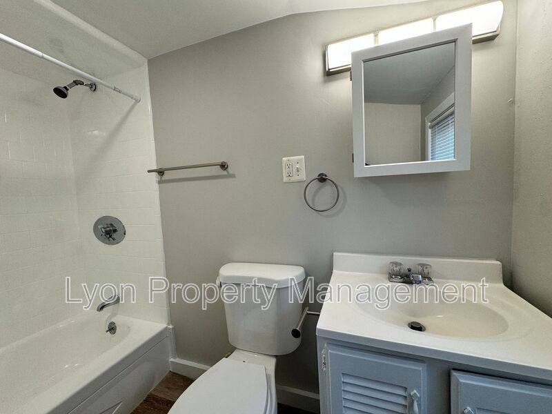 Apartment for rent at 84 Spring St #3R, Pawtucket, RI 02860