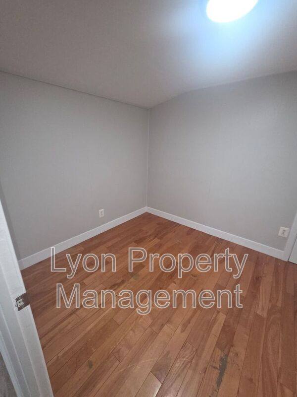 Apartment for rent at 84 Spring St #3R, Pawtucket, RI 02860