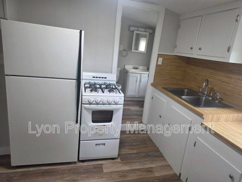 Apartment for rent at 84 Spring St #3R, Pawtucket, RI 02860