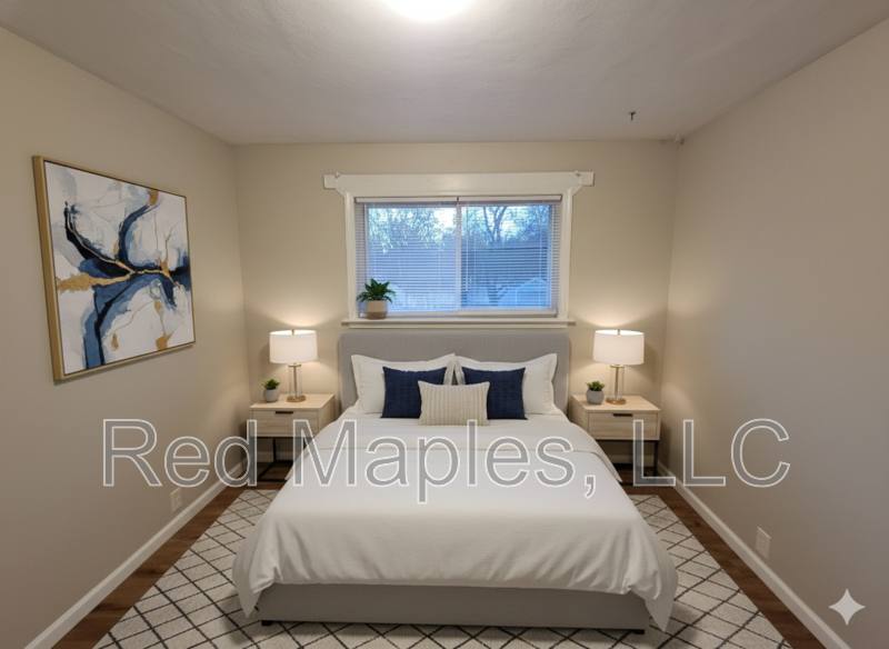 Apartment for rent at 3B Fairview Dr, Saint Charles, MO 63303