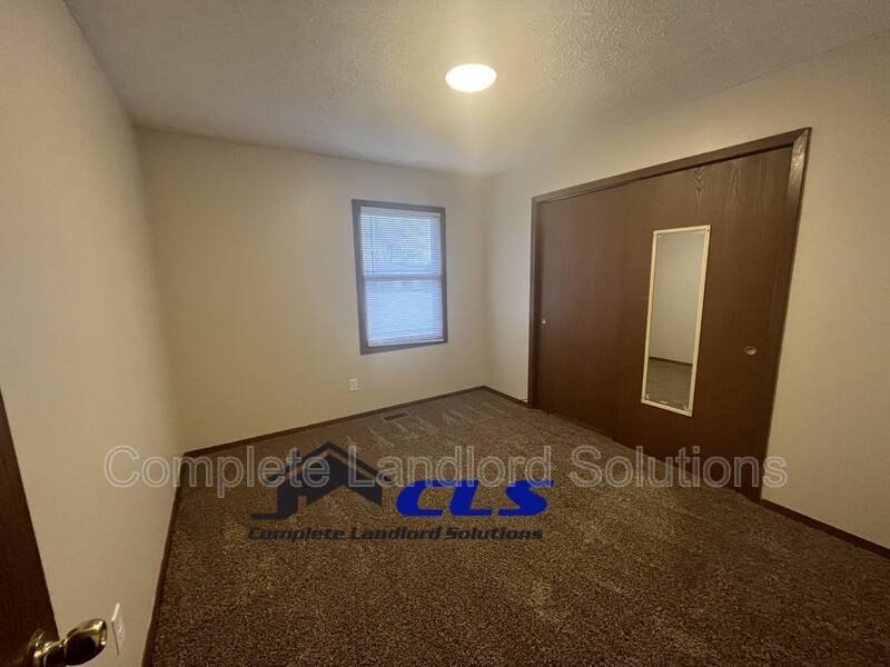 Apartment for rent at 4258 S Kian St, Terre Haute, IN 47802