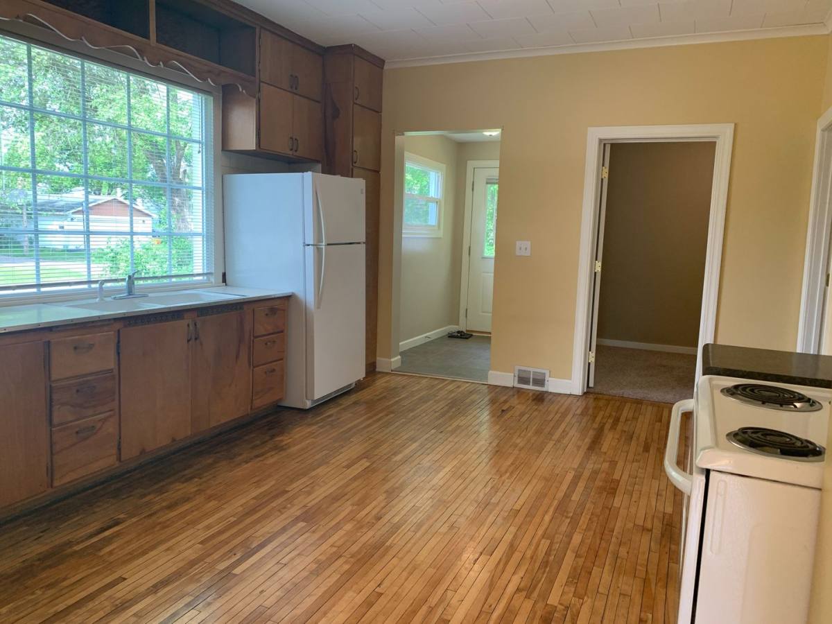 Apartment for rent at 2335 5th St, Eau Claire, WI 54703