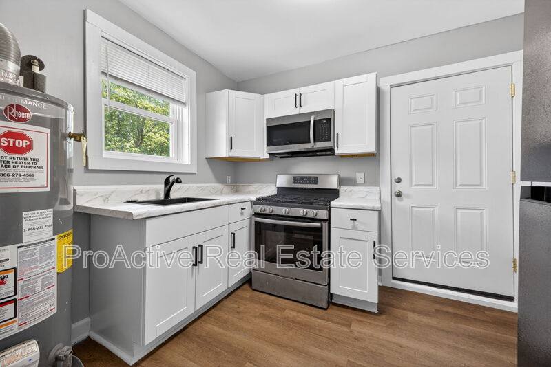 Apartment for rent at 1201 Tallwood St #1, Norfolk, VA 23518