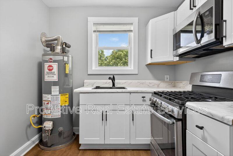 Apartment for rent at 1201 Tallwood St #1, Norfolk, VA 23518