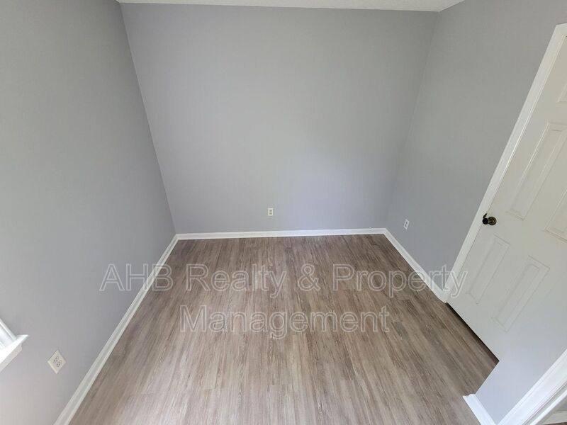 House for rent at 515 Burlington Ave, Gibsonville, NC 27249