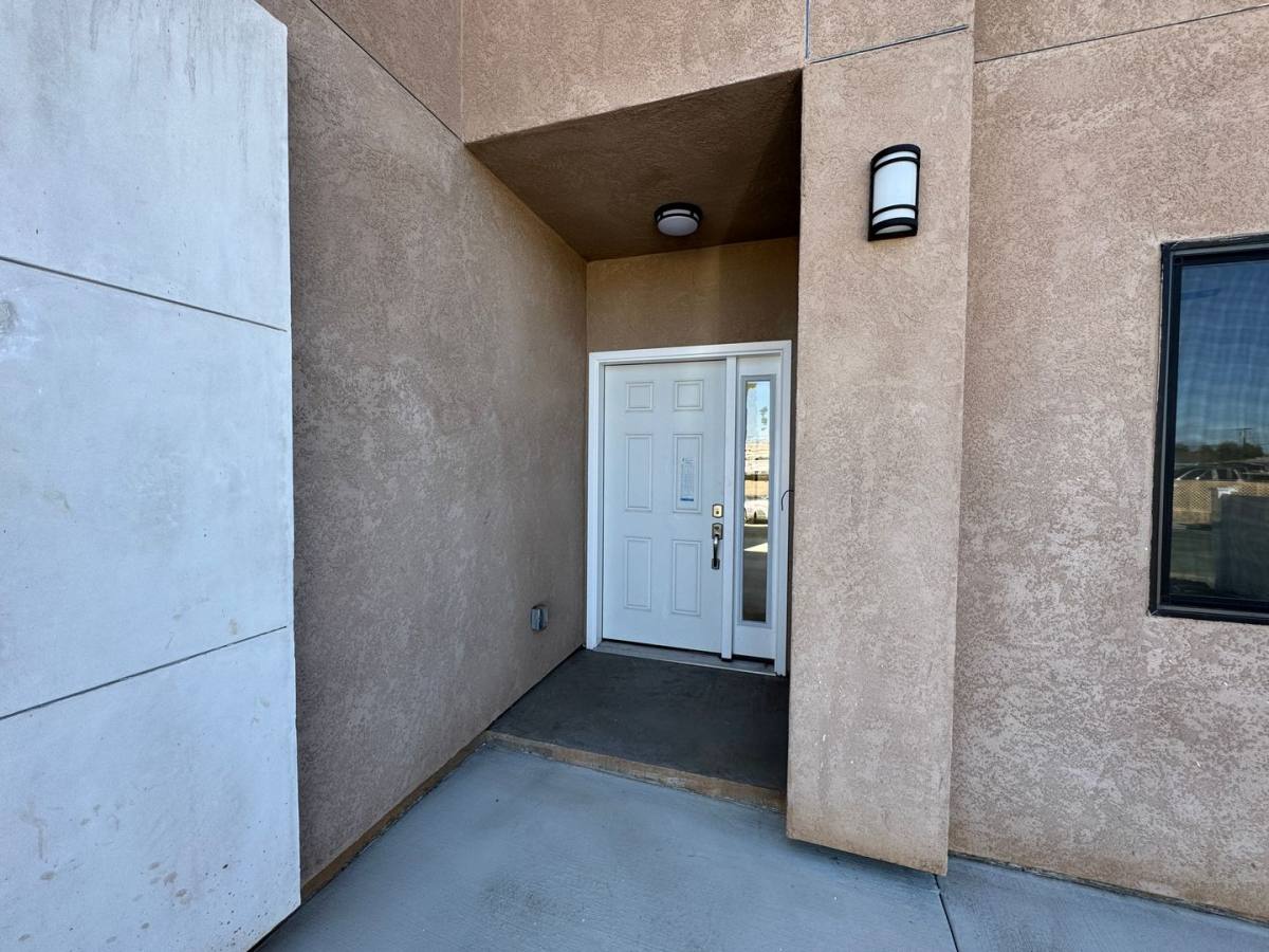 Townhouse for rent at 1255 Marline Ave, El Cajon, CA 92021