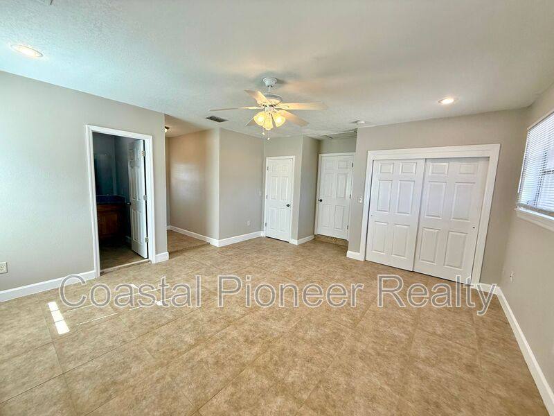 House for rent at 3944 E Eden Roc Circle, Tampa, FL 33634