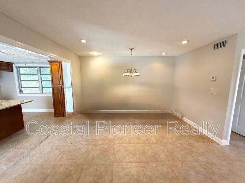 House for rent at 3944 E Eden Roc Circle, Tampa, FL 33634