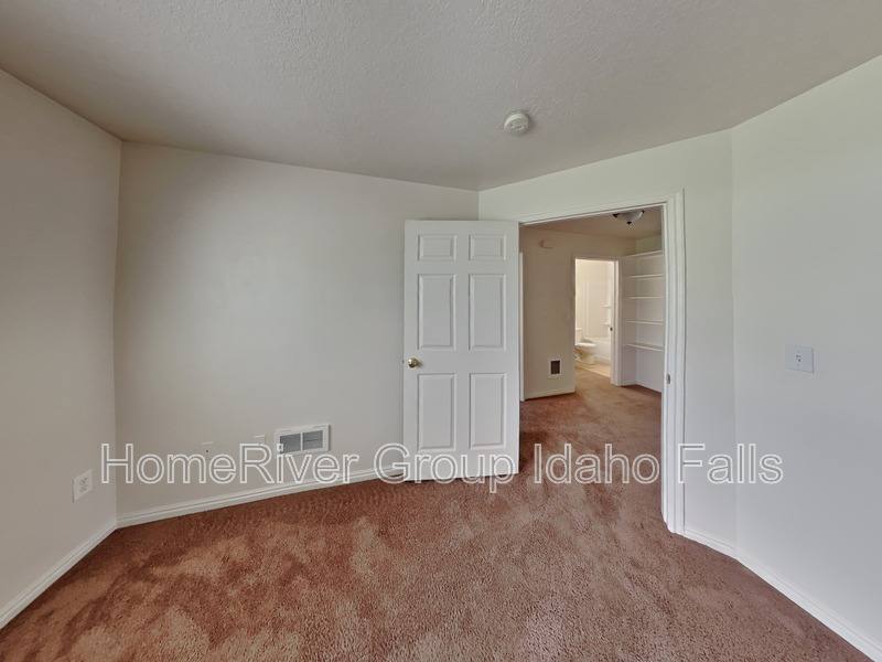 Apartment for rent at 1350 Midway Ave #2, Idaho Falls, ID 83406