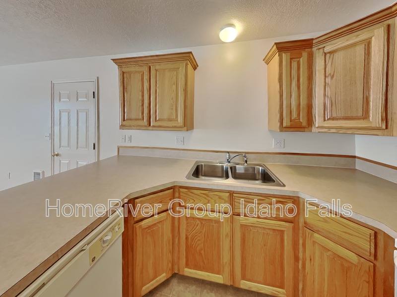 Apartment for rent at 1350 Midway Ave #2, Idaho Falls, ID 83406