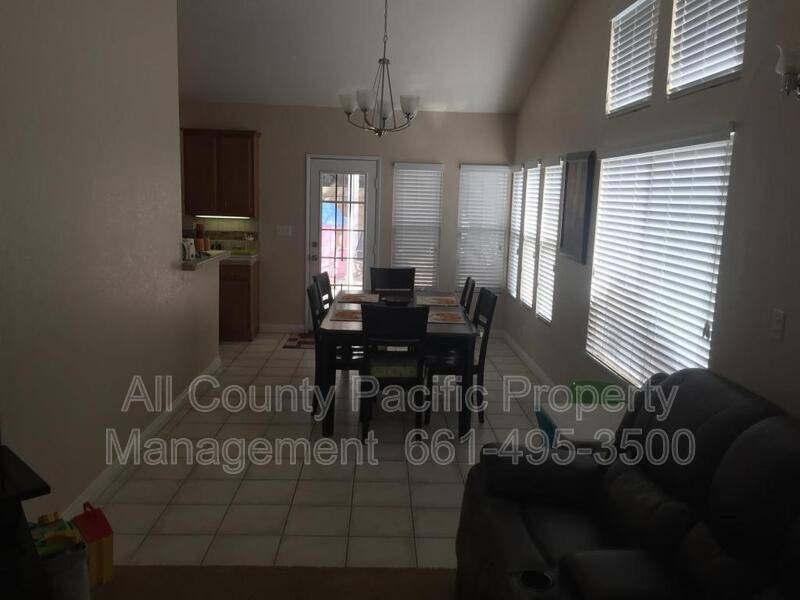 House for rent at 42330 Portland Lane, Lancaster, CA 93536