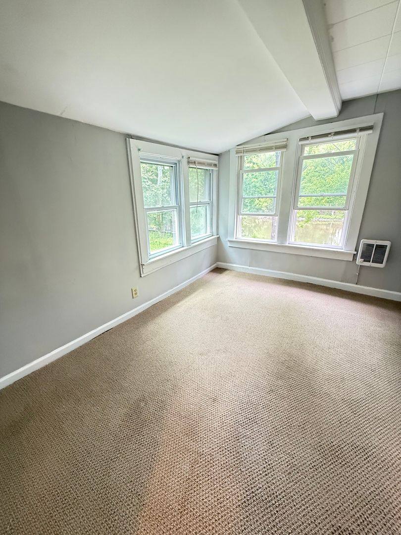 Apartment for rent at 1943 New Hackensack Rd, Poughkeepsie, NY 12603
