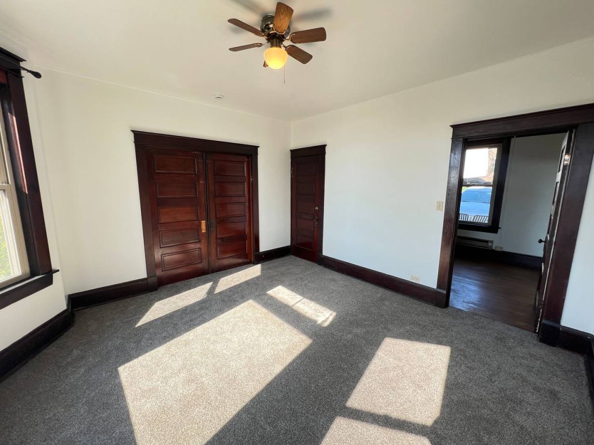 Apartment for rent at 910 N 22nd Ave W, Duluth, MN 55806
