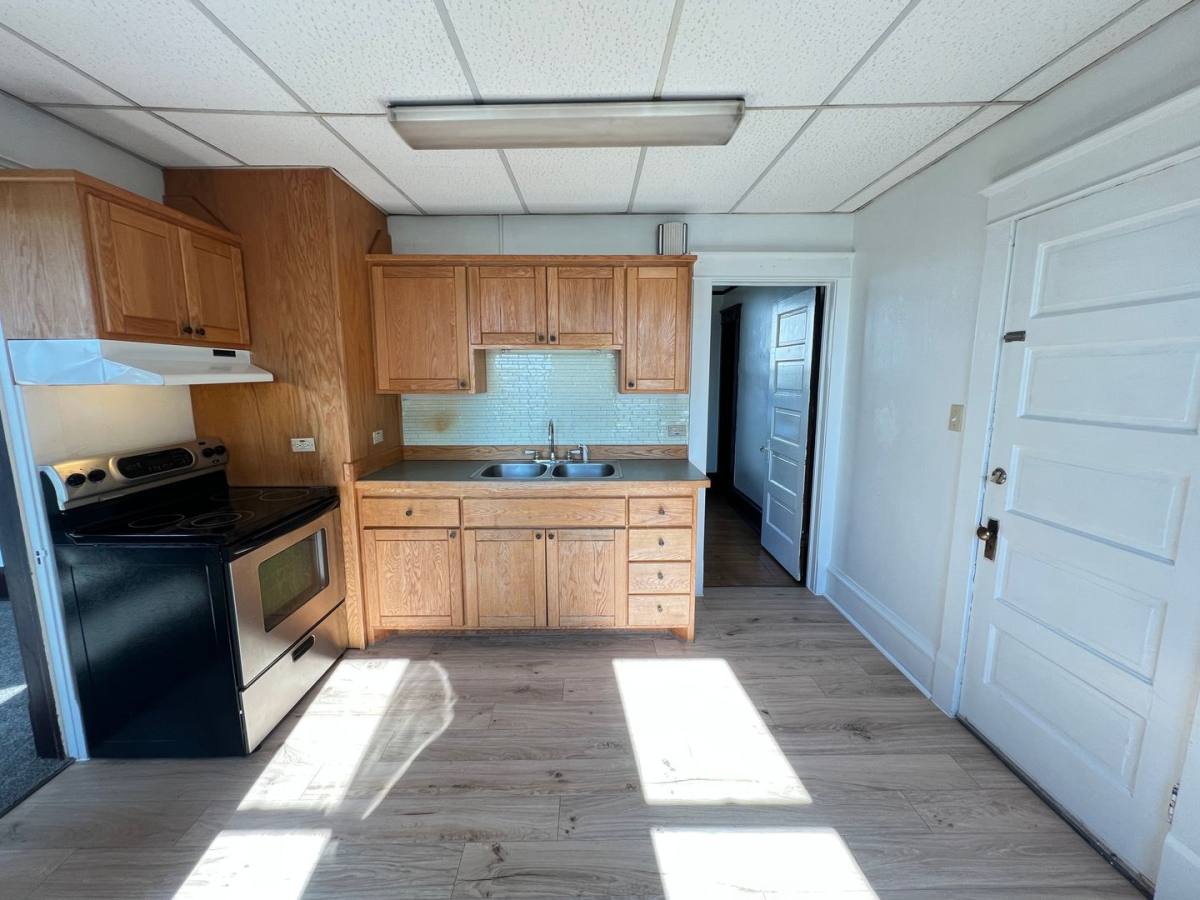 Apartment for rent at 910 N 22nd Ave W, Duluth, MN 55806