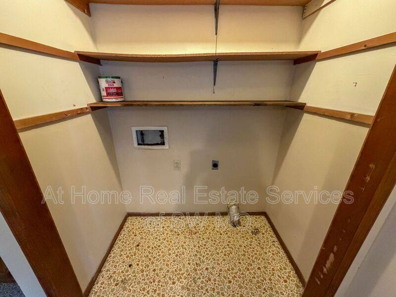 House for rent at 1444 S Gelven, Springfield, MO 65804