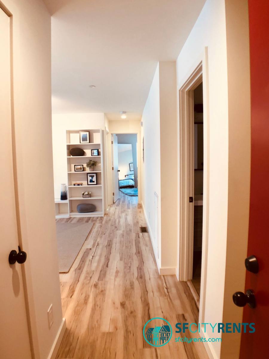 Apartment for rent at 615 Canyon Rd, Redwood City, CA 94062