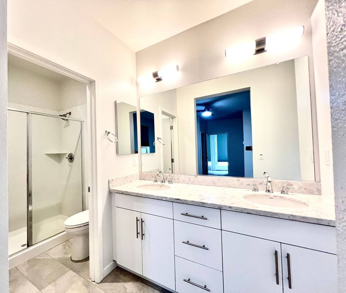 Townhouse for rent at 333 Crate Ave, Sacramento, CA 95818