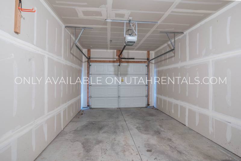 Condo for rent at 71 W Silver Springs Dr, Vineyard, UT 84059